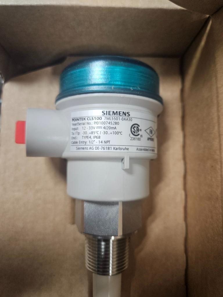 New Siemens 7ML5501-0AA30 Level Transmitter CLS100 SS Process Connection - New - Image 10