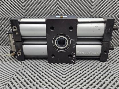 Parker PTR326-0903F-AA23-C Rotary Actuator 250psi 1-1/4" Bore - Used - Image 13