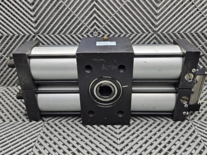 Parker PTR326-0903F-AA23-C Rotary Actuator 250psi 1-1/4" Bore - Used - Image 14
