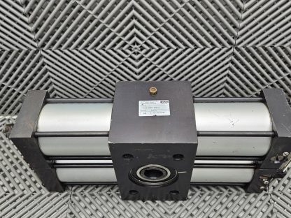 Parker PTR326-0903F-AA23-C Rotary Actuator 250psi 1-1/4" Bore - Used - Image 15