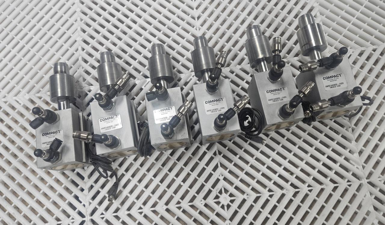 (Qty 6) Compact Air AWSFH40X30-EX20 Air Cylinder 40mm Bore x 30mm Stroke - Used - Image 13