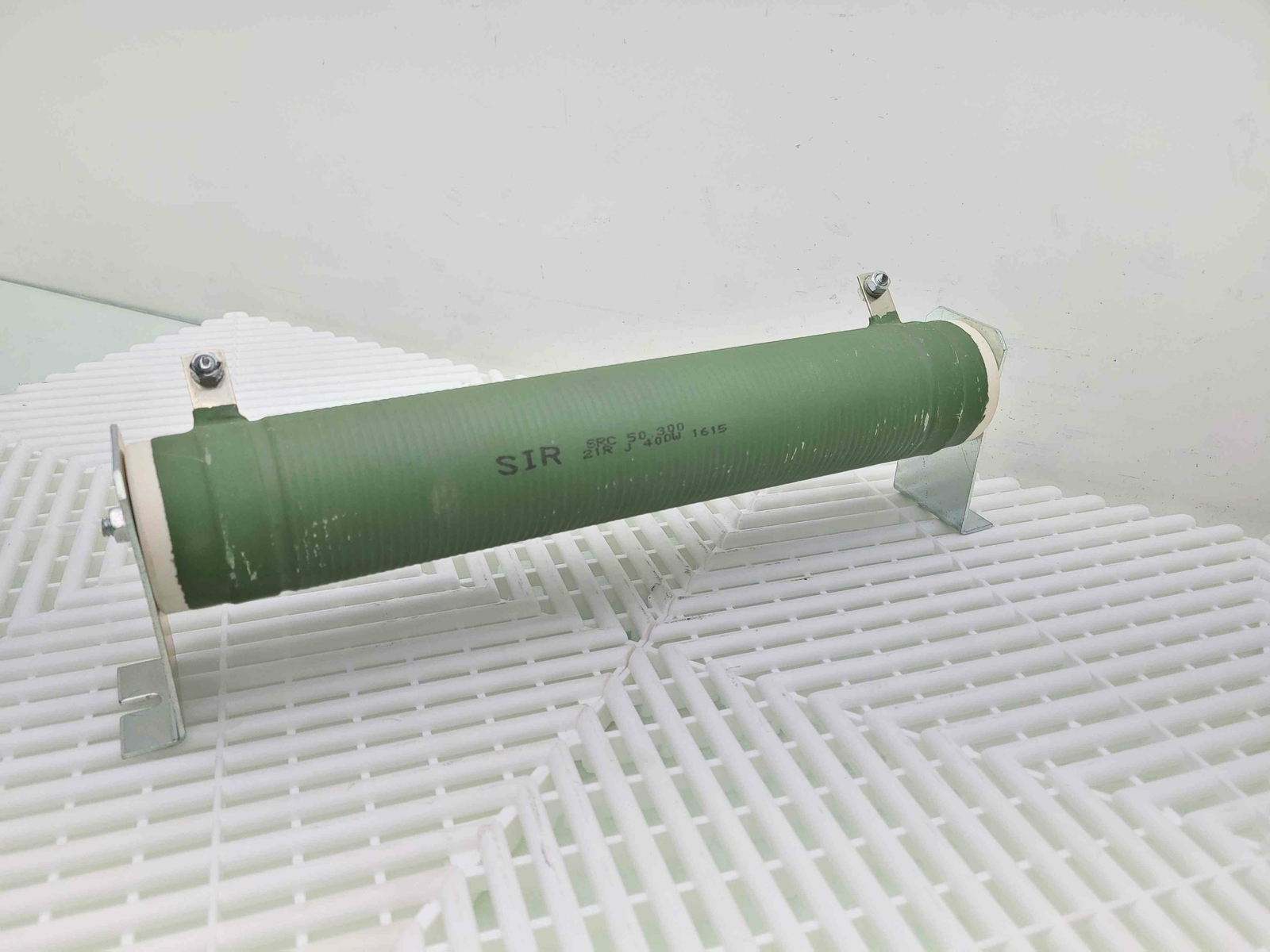 SIR SRC 50.300 Cement Fixed Power Resistor 400W, 21 Ohms - Used