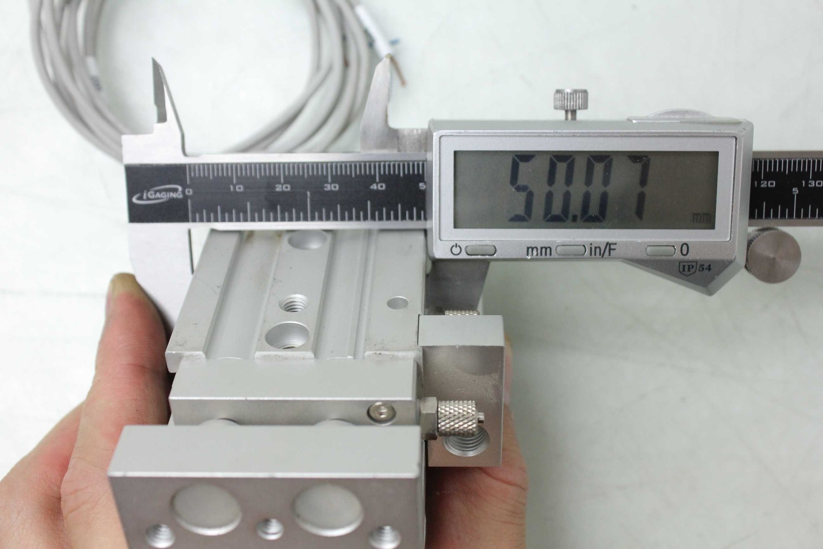 SMC 13-MXS12-20AS Pneumatic Guided Air Slide Table 12mm Bore x 20mm Stroke - Used - Image 9