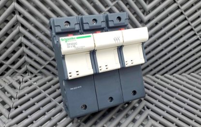 Schneider Electric DF223C TeSys DF Fuseholder 3P 125A 690 VAC 22x58mm - Used