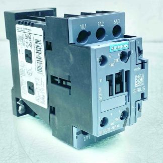 Siemens 3RT2026-1BB40 Contactor 24DC 3-Phase 400 VAC 1 NO 1 NC - Used
