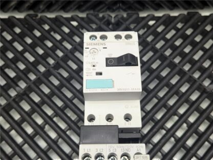 Siemens 3RV1011-1FA10 Circuit Breaker Motor Protector / 3RT1015-1AK61 Contactor - Used - Image 7