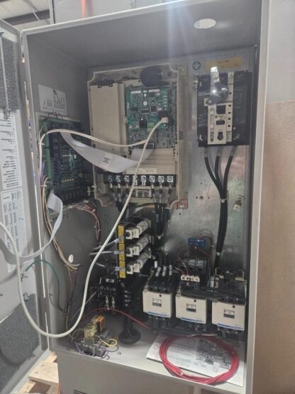 Yaskawa 30 HP / 480V Bypass VFD Drive E7BVB040YEFR / CIMR-E7U4018 - Used - Image 3