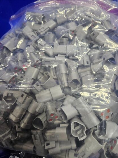 (100) New TE Connectivity Deutsch DT04-3P-CE01 Connector 3 Position, End Cap - New - Image 5