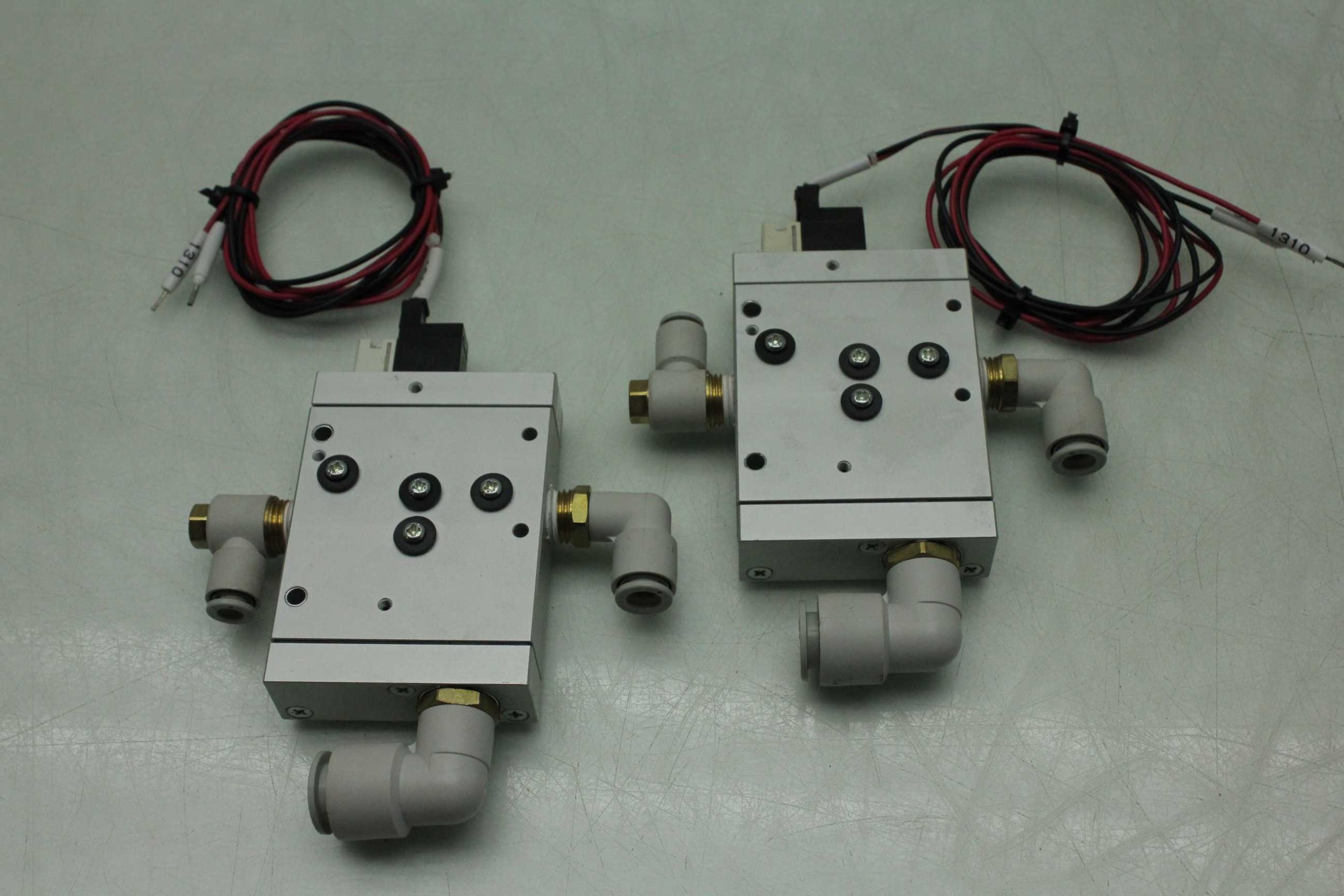 2 Convum CVA2-15HS-4AL Electromagnetic Vacuum Break Solenoid Valves Coil 24V DC - Used - Image 15