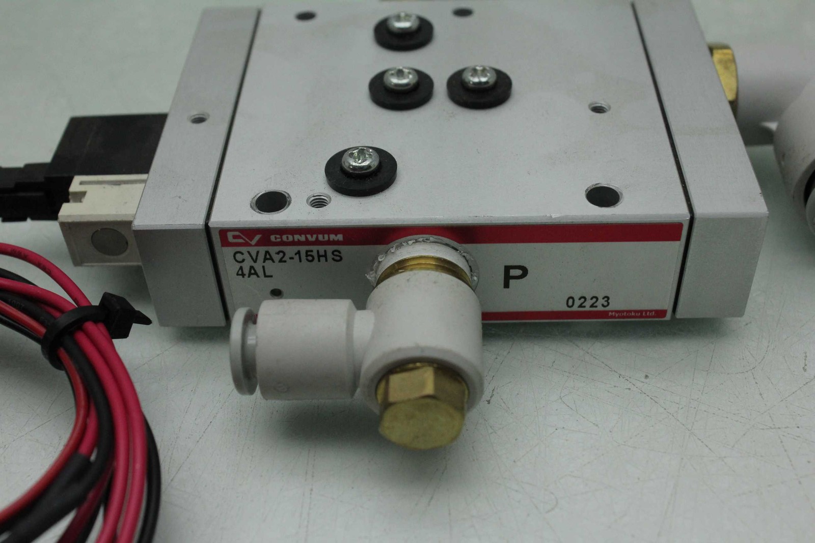 2 Convum CVA2-15HS-4AL Electromagnetic Vacuum Break Solenoid Valves Coil 24V DC - Used - Image 4