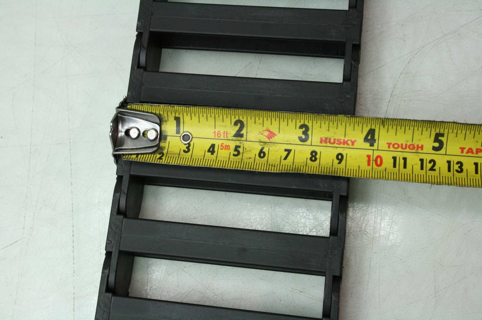 2 Igus 10.6.075 Cable Chains 3.70" x 1" Outer / 75mm Bending Radius / 22"L - Used - Image 14