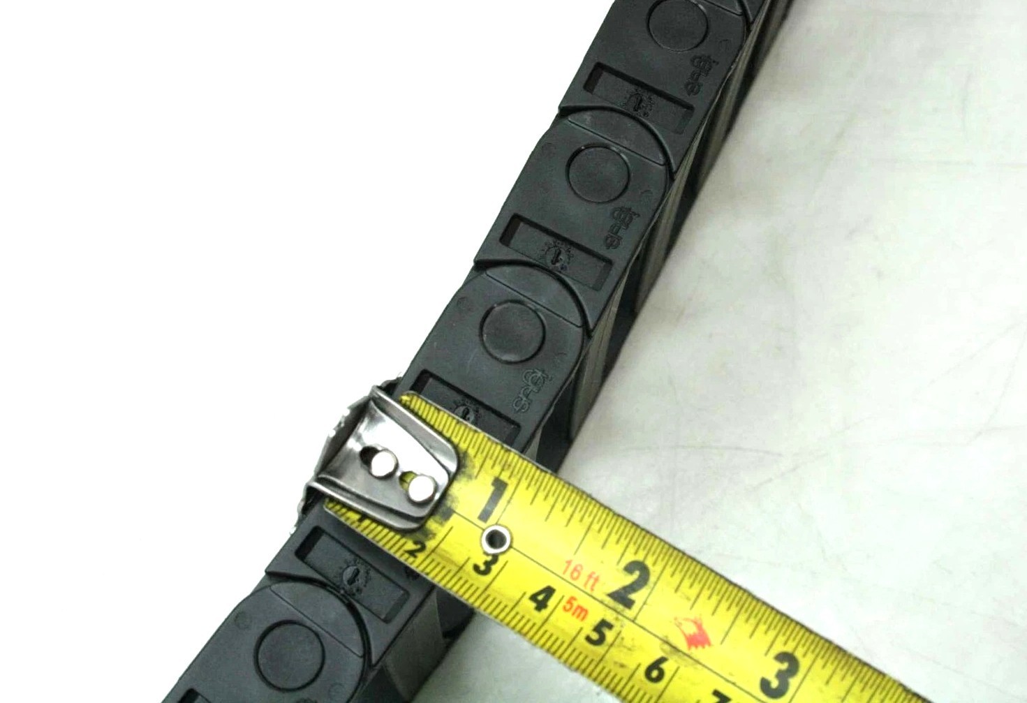 2 Igus 10.6.075 Cable Chains 3.70" x 1" Outer / 75mm Bending Radius / 22"L - Used - Image 5