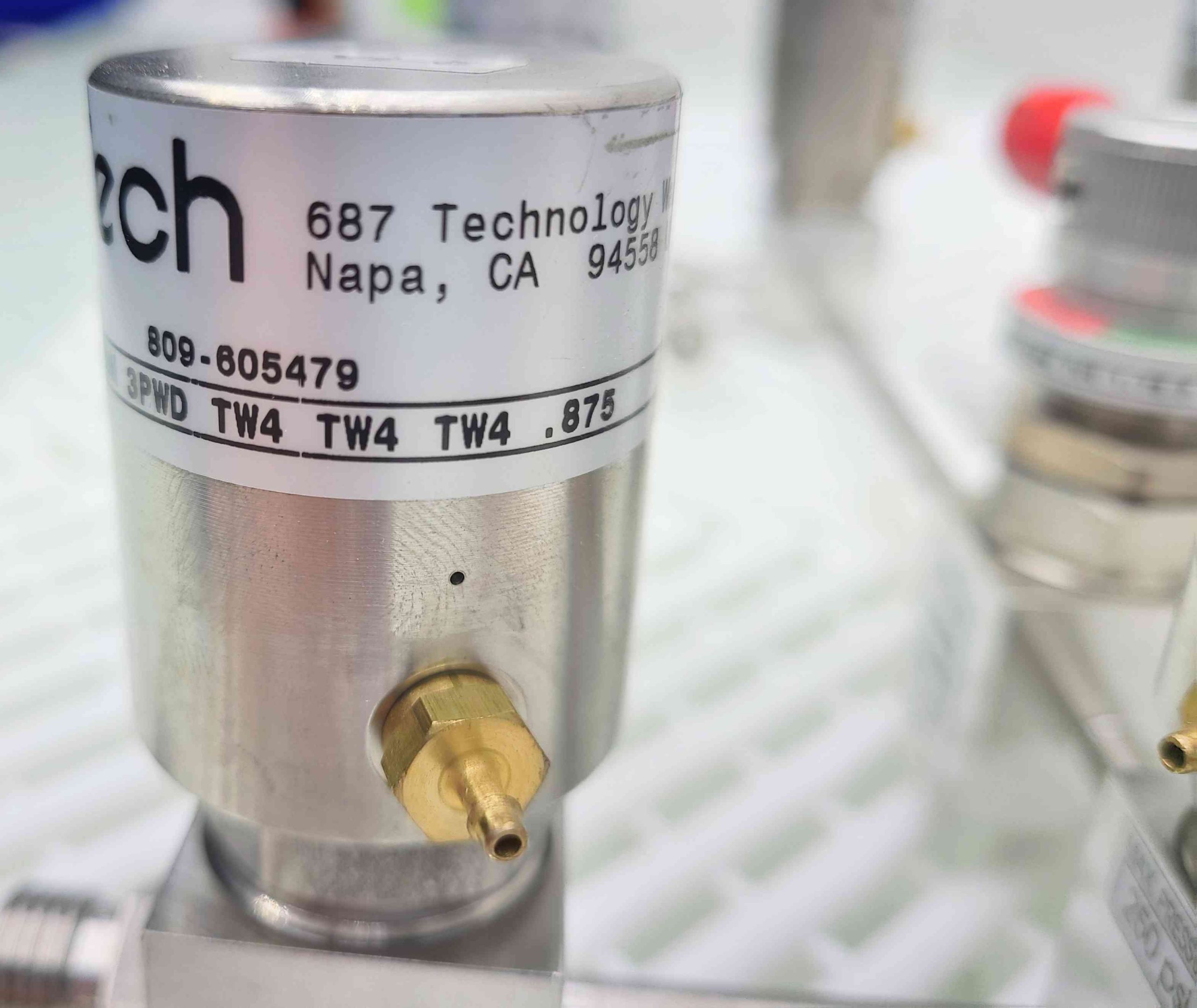 (4) APTech AP35505M-3PWD-TW4-.875 Diaphragm Valves AP3625SM-2PW-TW4 - Used - Image 12