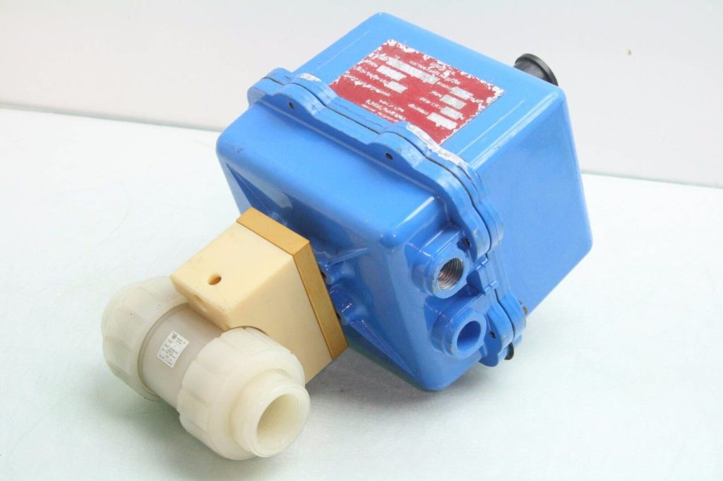 Asahi A87WJ Electric Actuator with 1" NPT Double Union PVC Ball Valve