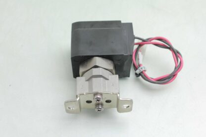 CKD HVB512-8-5-2CSB Vacuum Solenoid Valve / 4.5mm Orifice / 1/4" Rc Port 24V DC - Used - Image 11