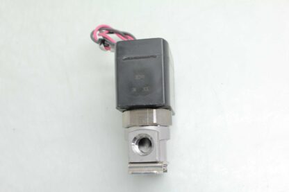 CKD HVB512-8-5-2CSB Vacuum Solenoid Valve / 4.5mm Orifice / 1/4" Rc Port 24V DC - Used - Image 7