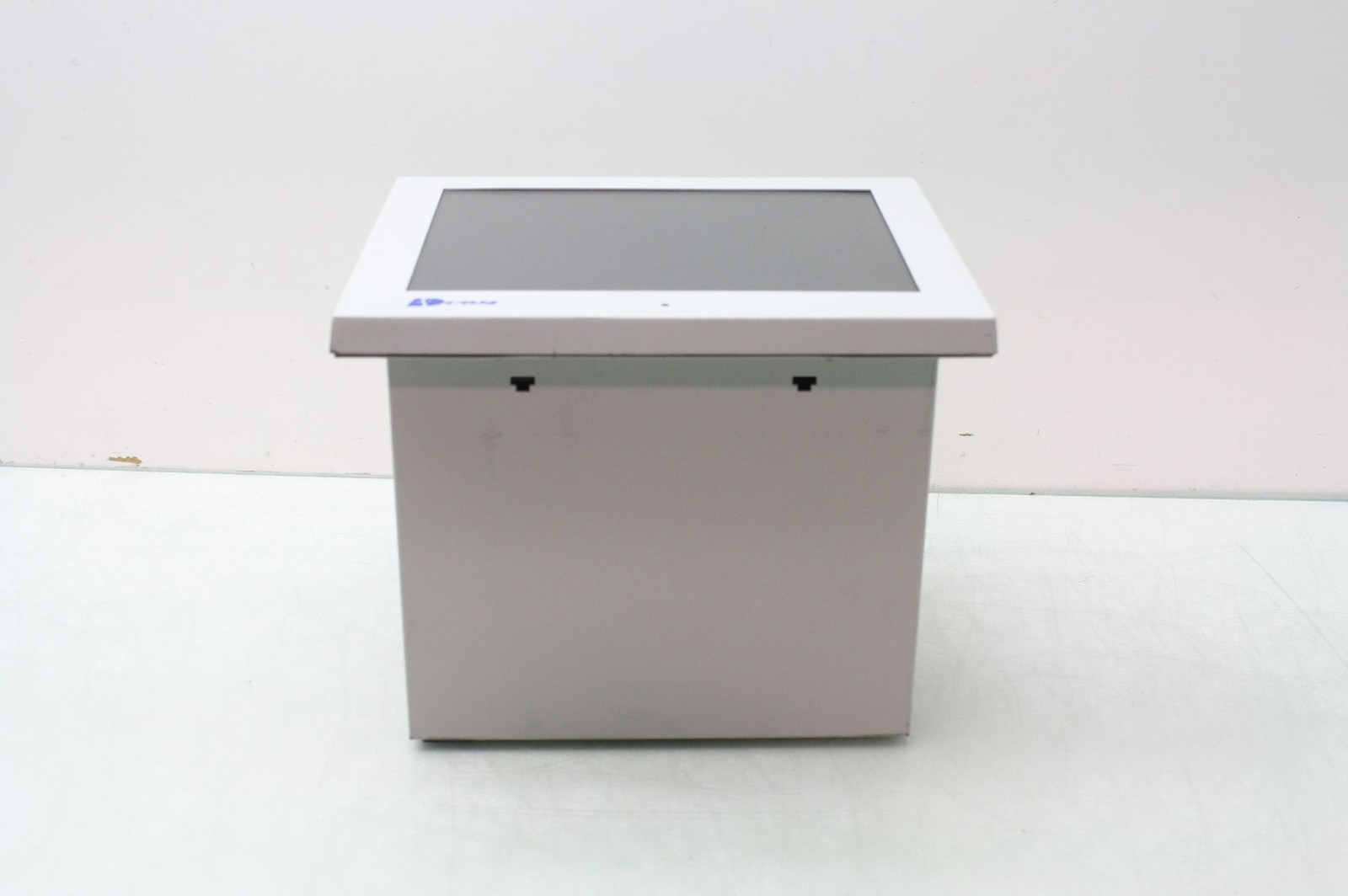 Datacom US-DC595 Industrial 10.5" Workstation Panel 120VAC / 160GB HDD / 128MB - Used - Image 9