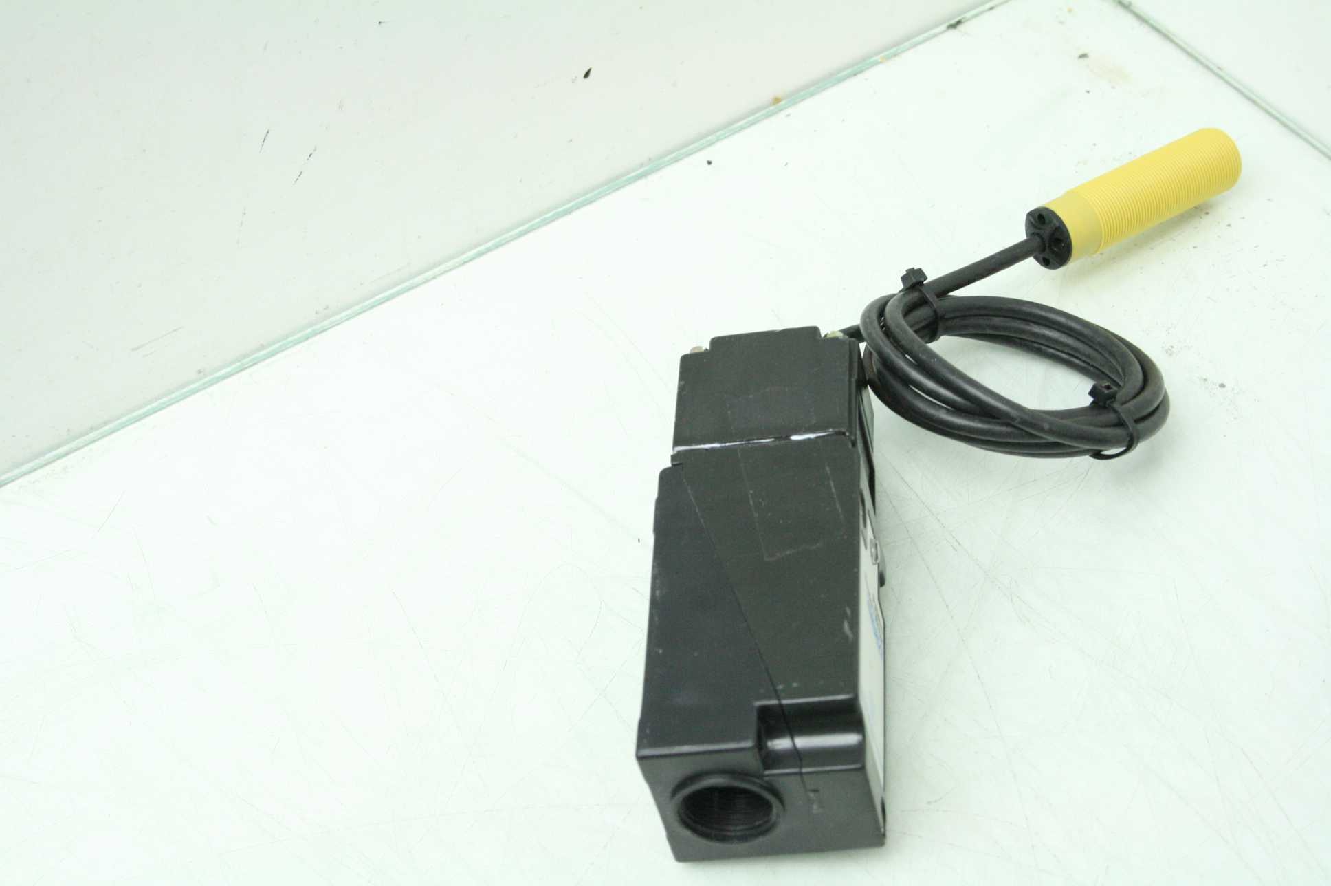EMS HMS827-03 K012 Passive Reader / Writer w/ M18 Tubular Remote Antenna - Used - Image 17