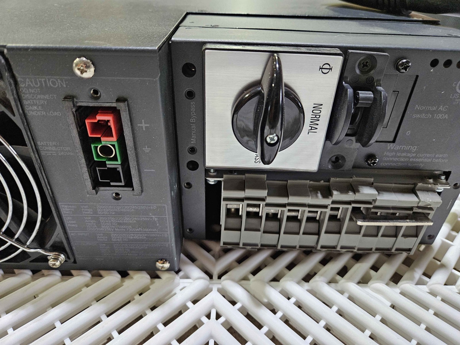 Eaton EX-RT-11 Power Module 86116 w/ Eaton EX-RT-EXB-11-EP0 Battery Module - Used - Image 9