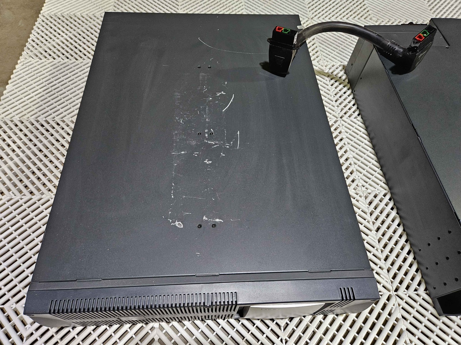 Eaton EX-RT-11 Power Module 86116 w/ Eaton EX-RT-EXB-11-EP0 Battery Module - Used - Image 10