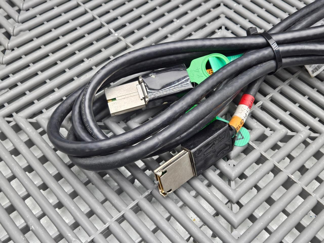 IBM 45W1939 SAS Cable PCIe x4, 4.0m Length - Used - Image 8