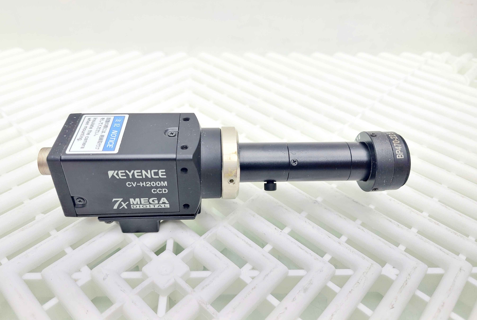 Keyence CV-5502 Console w/ Keyence CV-H200M Camera w/ Lens CA-LM4 and Filter - Used - Image 10