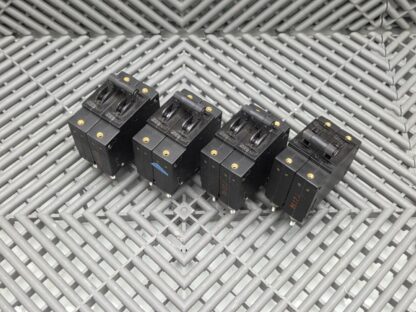 Lot of 4 Tyco W92-X112-10 Circuit Breakers - Used - Image 7