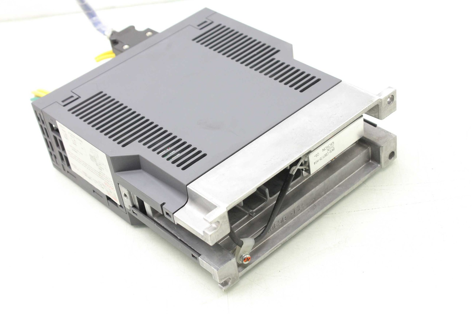 Mitsubishi MR-J3W-22B Servo Drive with LM-LP Magnetic Linear Motor 430mm Track - Used - Image 6