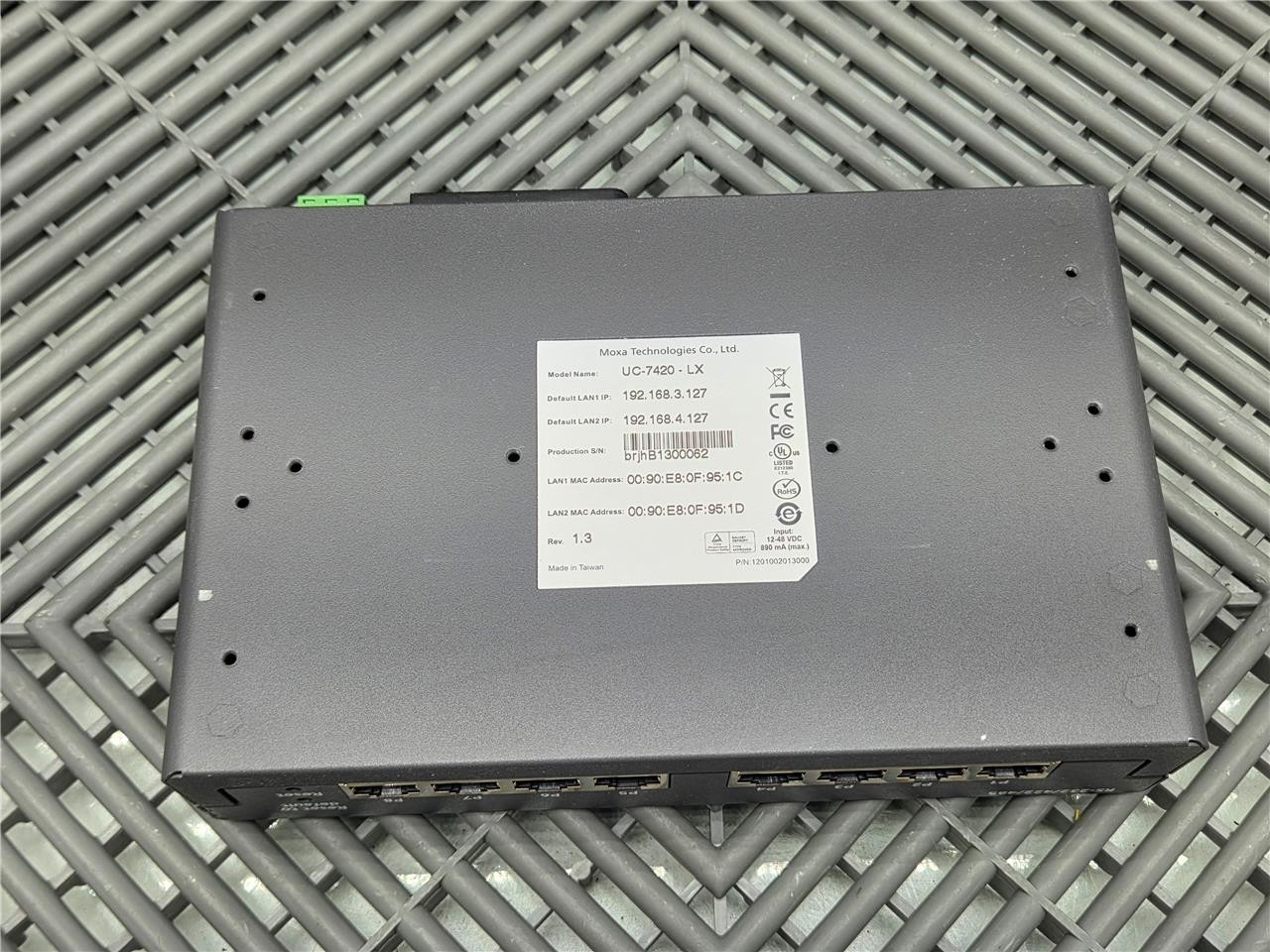 Moxa UC-7420-LX Universal Communicator 8-Port - Used - Image 7