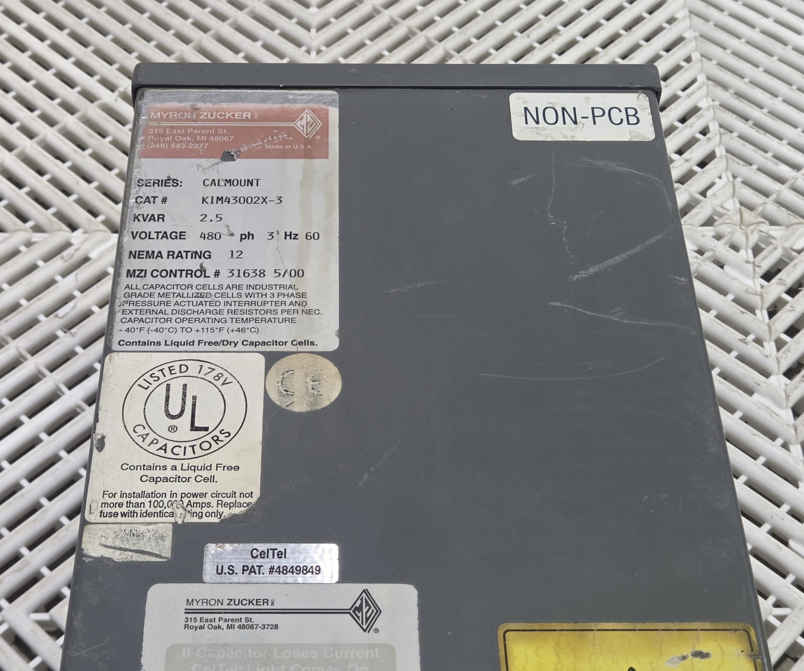 Myron Zucker KIM43002X-3 2.5kVAR 480V 3Ph CALMOUNT Cap Bank Used - Used - Image 15