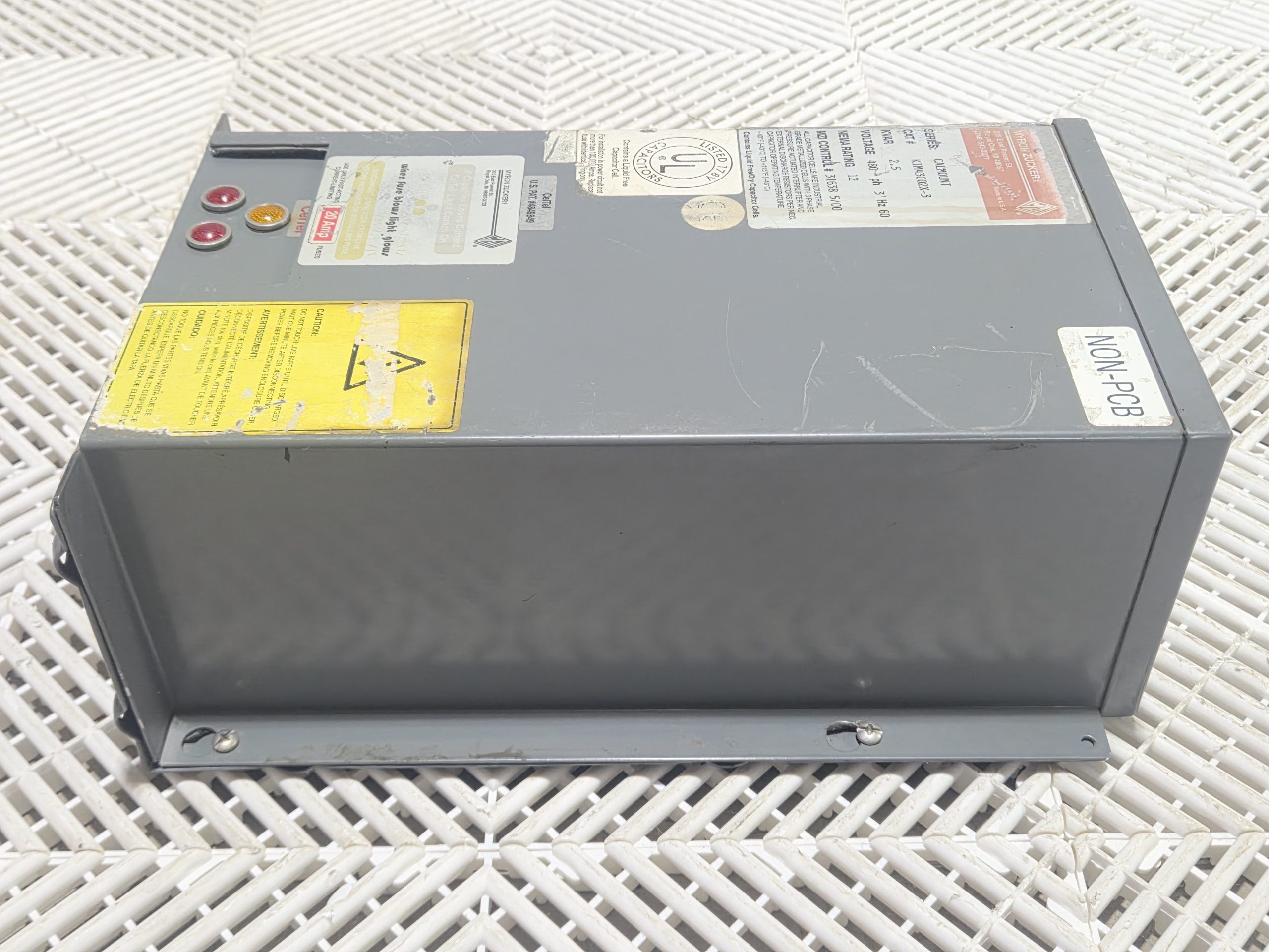 Myron Zucker KIM43002X-3 2.5kVAR 480V 3Ph CALMOUNT Cap Bank Used - Used - Image 21