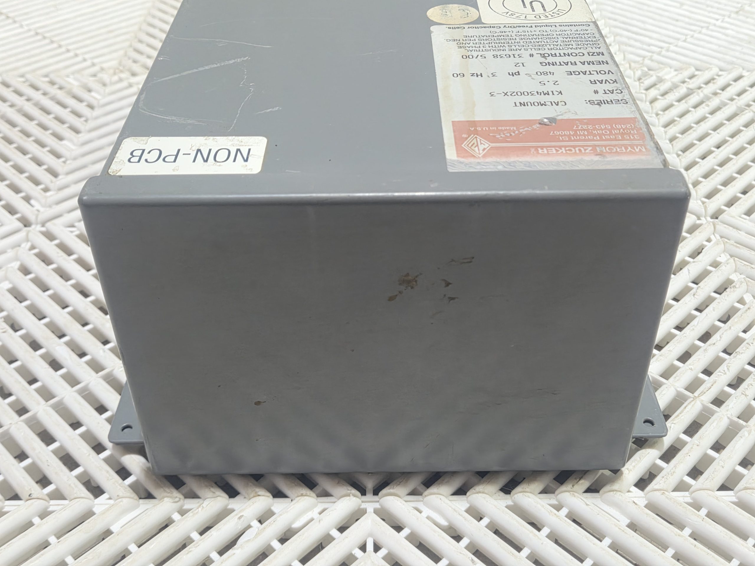 Myron Zucker KIM43002X-3 2.5kVAR 480V 3Ph CALMOUNT Cap Bank Used - Used - Image 24