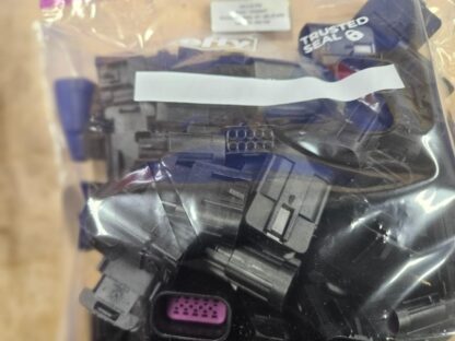 New (45) Aptiv / Delphi 15326847 Automotive 10 Way Female Connector - New - Image 8