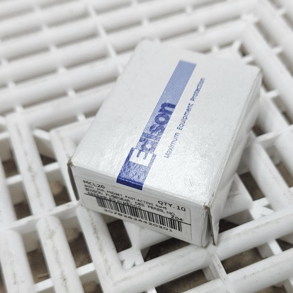 New Box of 10 Edison MCL20 Midget Fuse 600V / 20A - New - Image 4