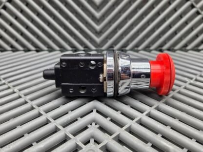 Norgren 03042822 Emergency Stop Valve, 2-10 Bar - Used - Image 10