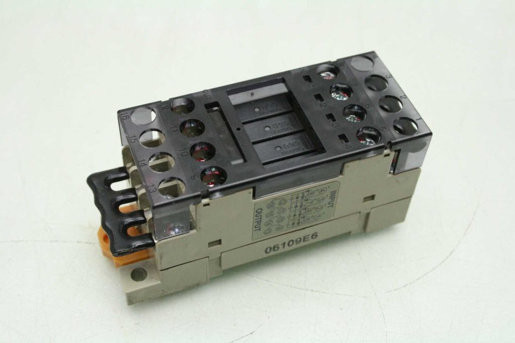 Omron G6d F4b Relay Terminal Block Relay 24v Dc Coils Used Motion