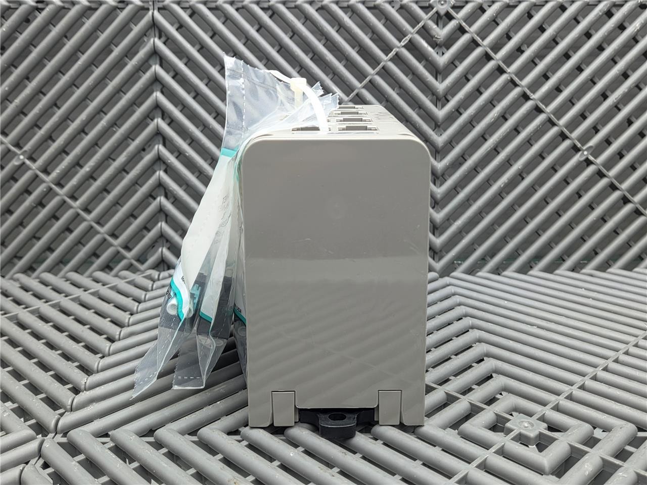 Panduit IndustrialNet FDME8RG Blank Patch Panel - New other (see details) - Image 6