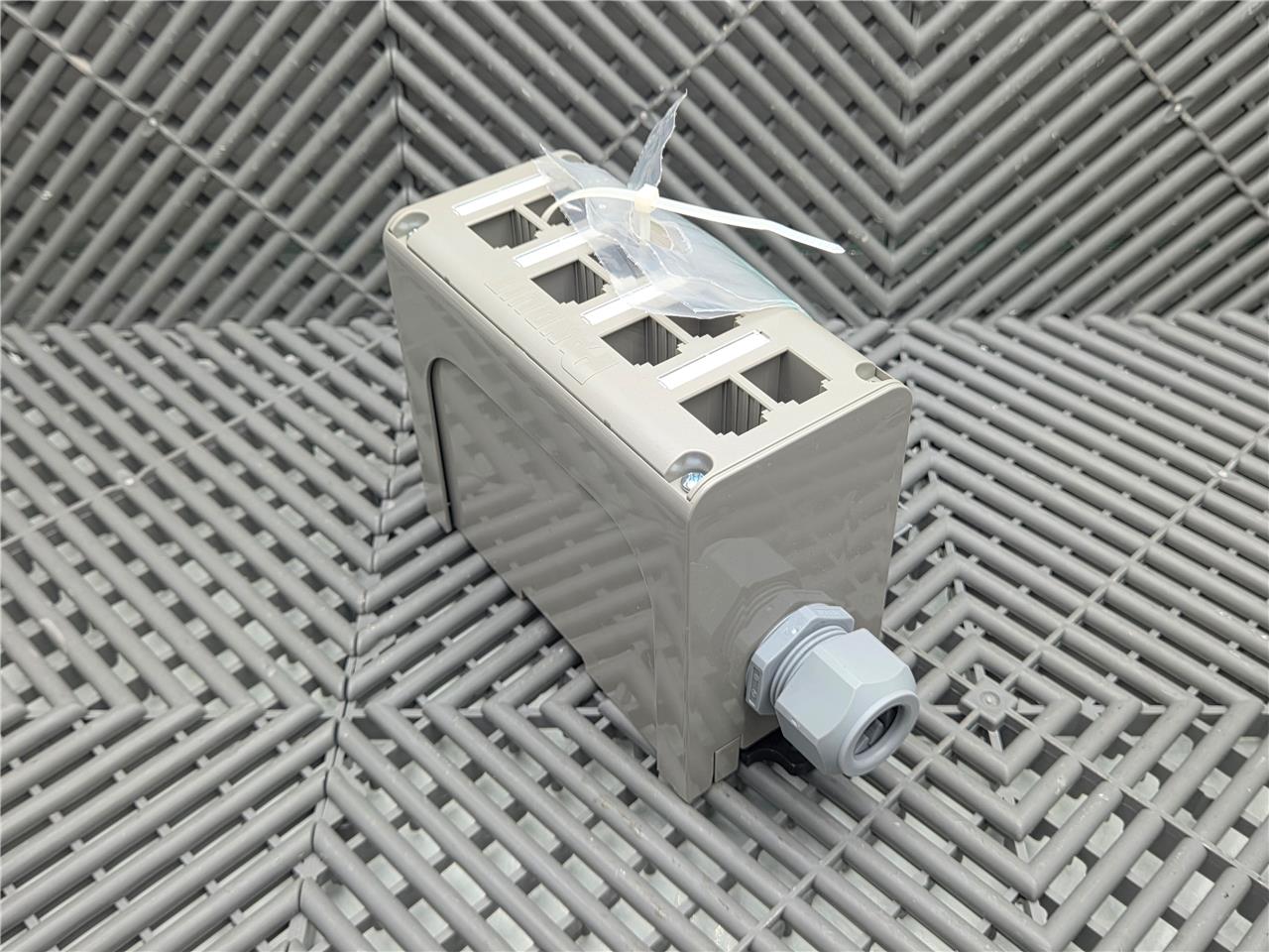 Panduit IndustrialNet FDME8RG Blank Patch Panel - New other (see details) - Image 9