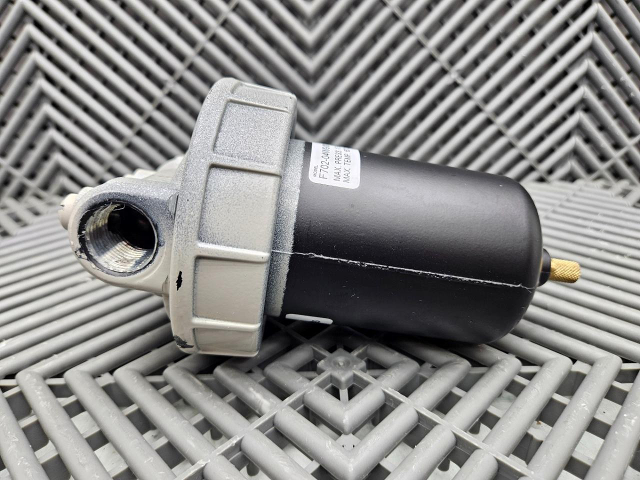 Parker F702-04W9/M1 1" NPT Pneumatic Filter, 250psi - Used - Image 8