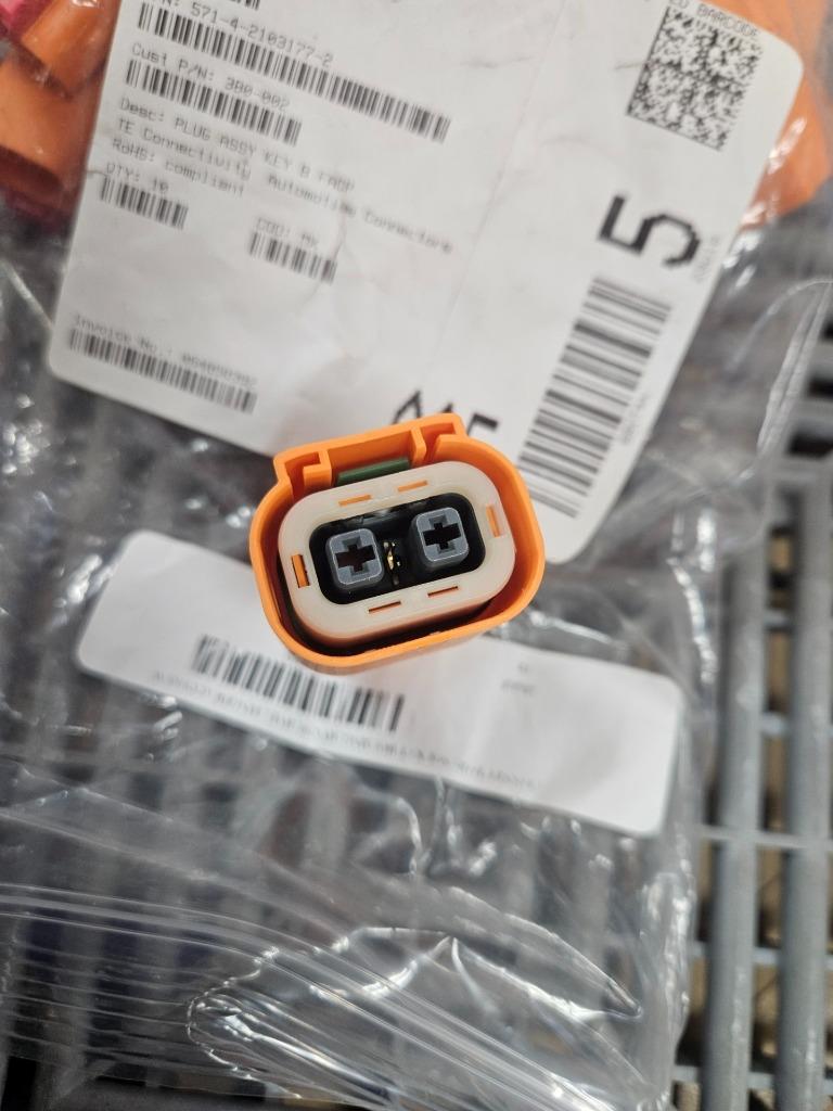 (Qty 10) New TE Connectivity 4-2103177-2 Connector HVA280 Plug - New - Image 15