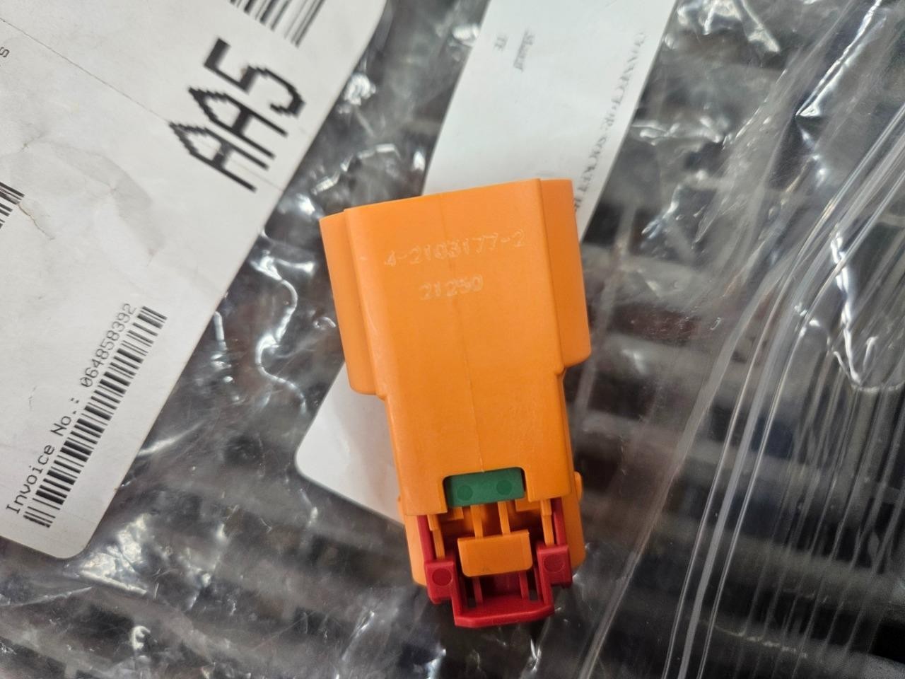 (Qty 10) New TE Connectivity 4-2103177-2 Connector HVA280 Plug - New - Image 6