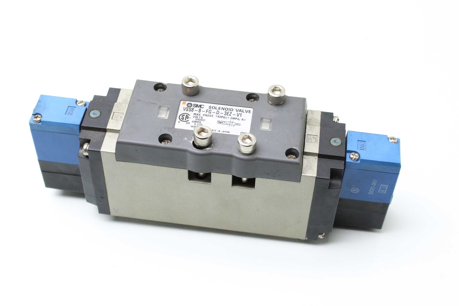 SMC VSS-8-FG-D-3EZ-V1 Solenoid Valve / 24V DC Coil / 142 PSI - Used