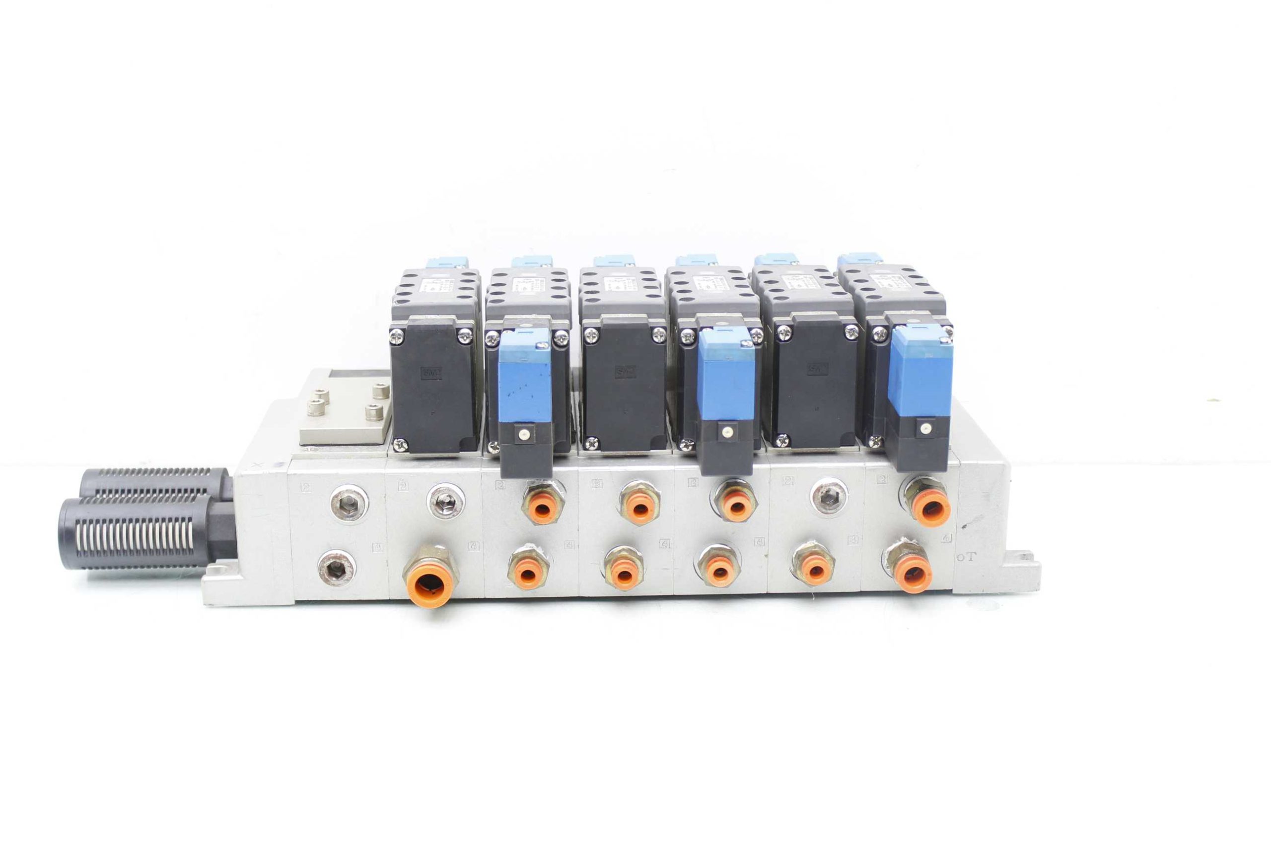 SMC VSS8-6-FG-D-3EZ-V1 9 Solenoid Manifold - Used - Image 13