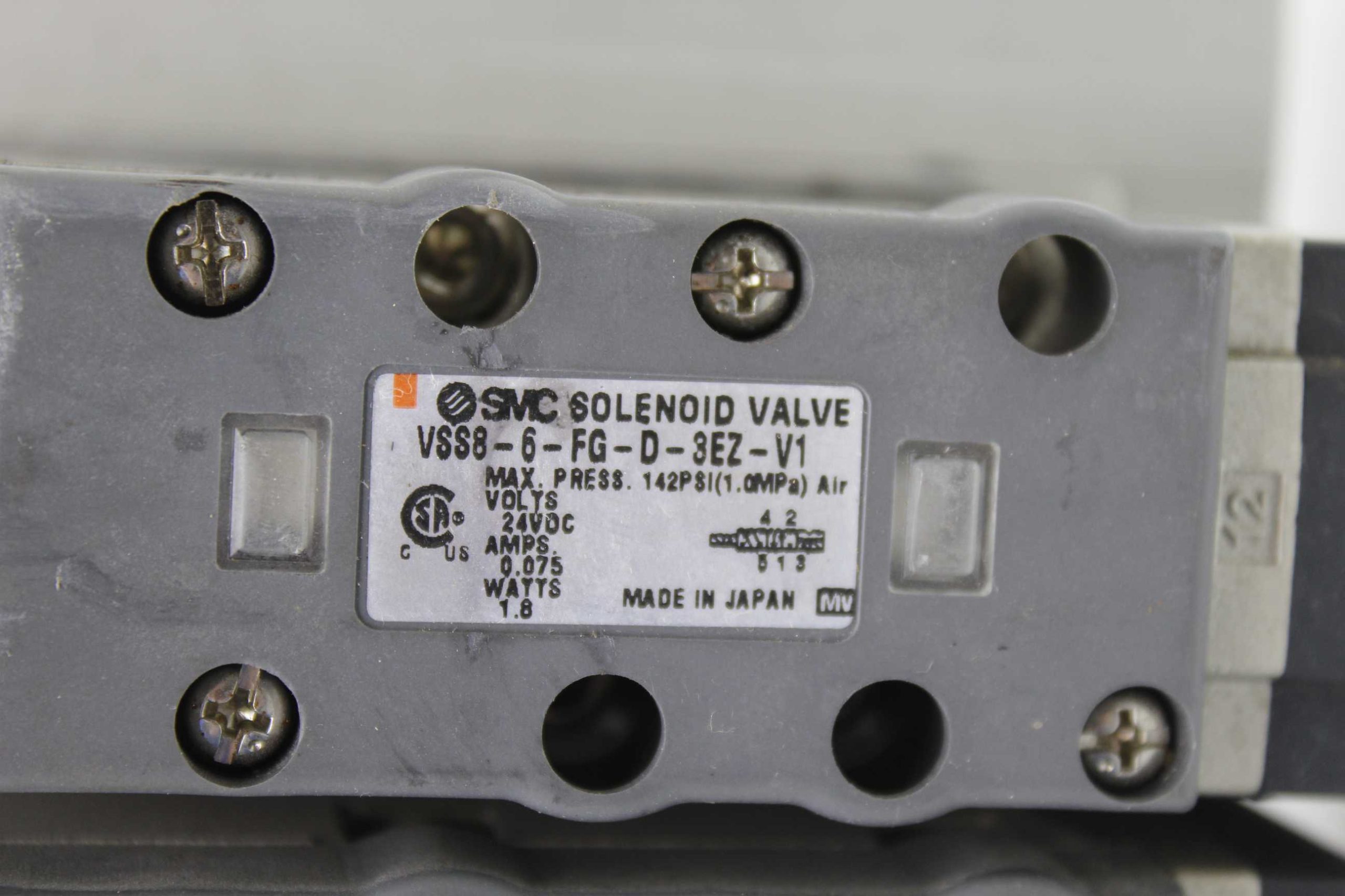 SMC VSS8-6-FG-D-3EZ-V1 9 Solenoid Manifold - Used - Image 17