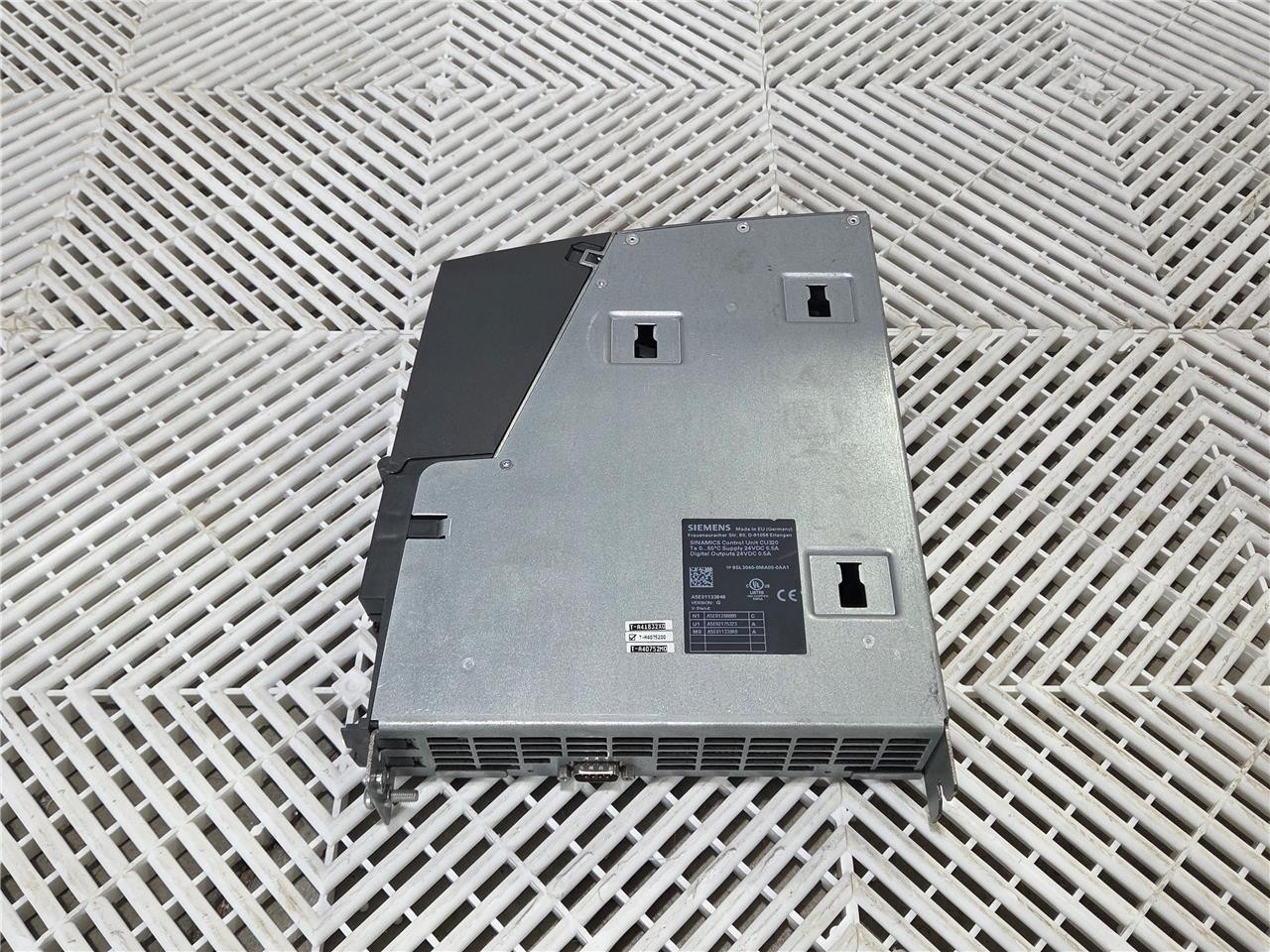 Siemens Sinamics Control Unit CU320 6SL3040-0MA00-0AA1 Version G - Used - Image 3