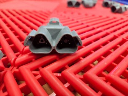 (10) New Amphenol AT04-3P-RY01 Y-Splitter 2 Way Receptacle Deutsch DT04-3P-P007 - New - Image 4