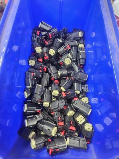 (100) New Molex 33472-0606 MX150 Female 6 Way Connector, A-Key - New - Image 3