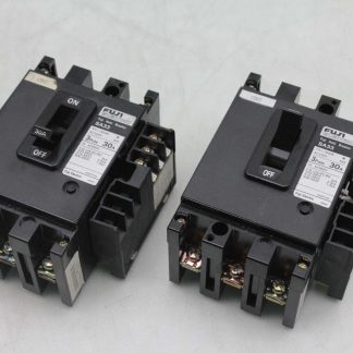 2 Fuji SA33 Electric Auto Circuit Breakers / 3 Pole / 30A / AC 660V - Used