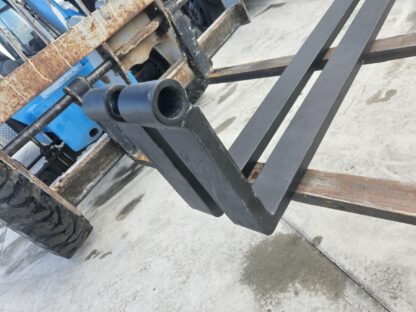 2 Telehandler Forks 5" x 96" x 2-1/4" Pin Shaft Mount 10800 lb for Genie JLG - Seller refurbished - Image 21