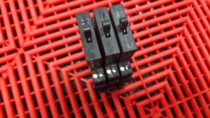3 Phoenix Contact TMC 1 M1 100 10,0A Thermomagnetic Circuit Breaker - Used - Image 4